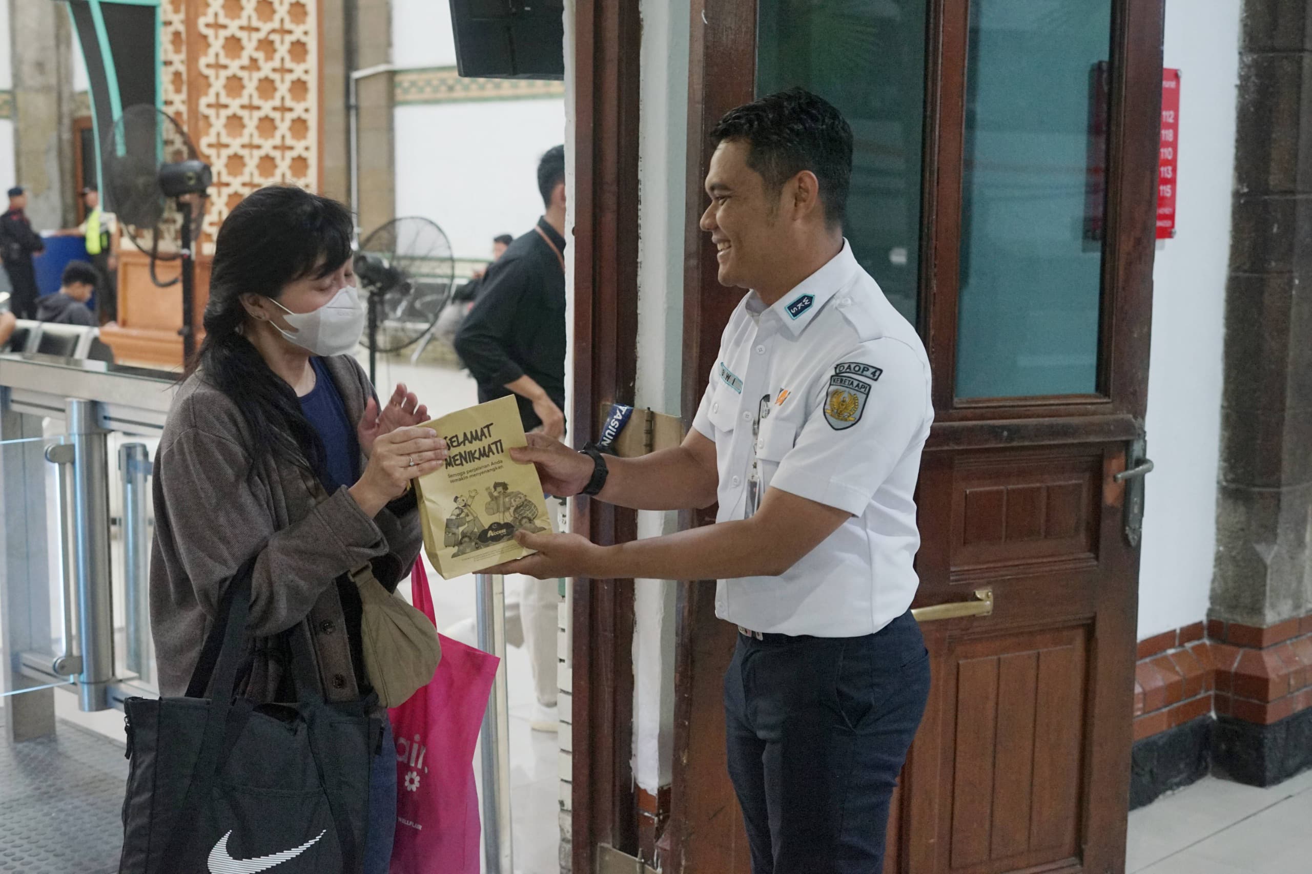 3.440 Takjil Gratis dari KAI! Simak Stasiun dan Cara Mendapatkannya