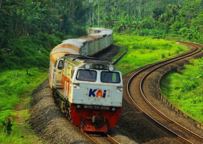 (Foto) Lonjakan Angkutan Pupuk KAI Dukung Ketahanan Pangan Nasional