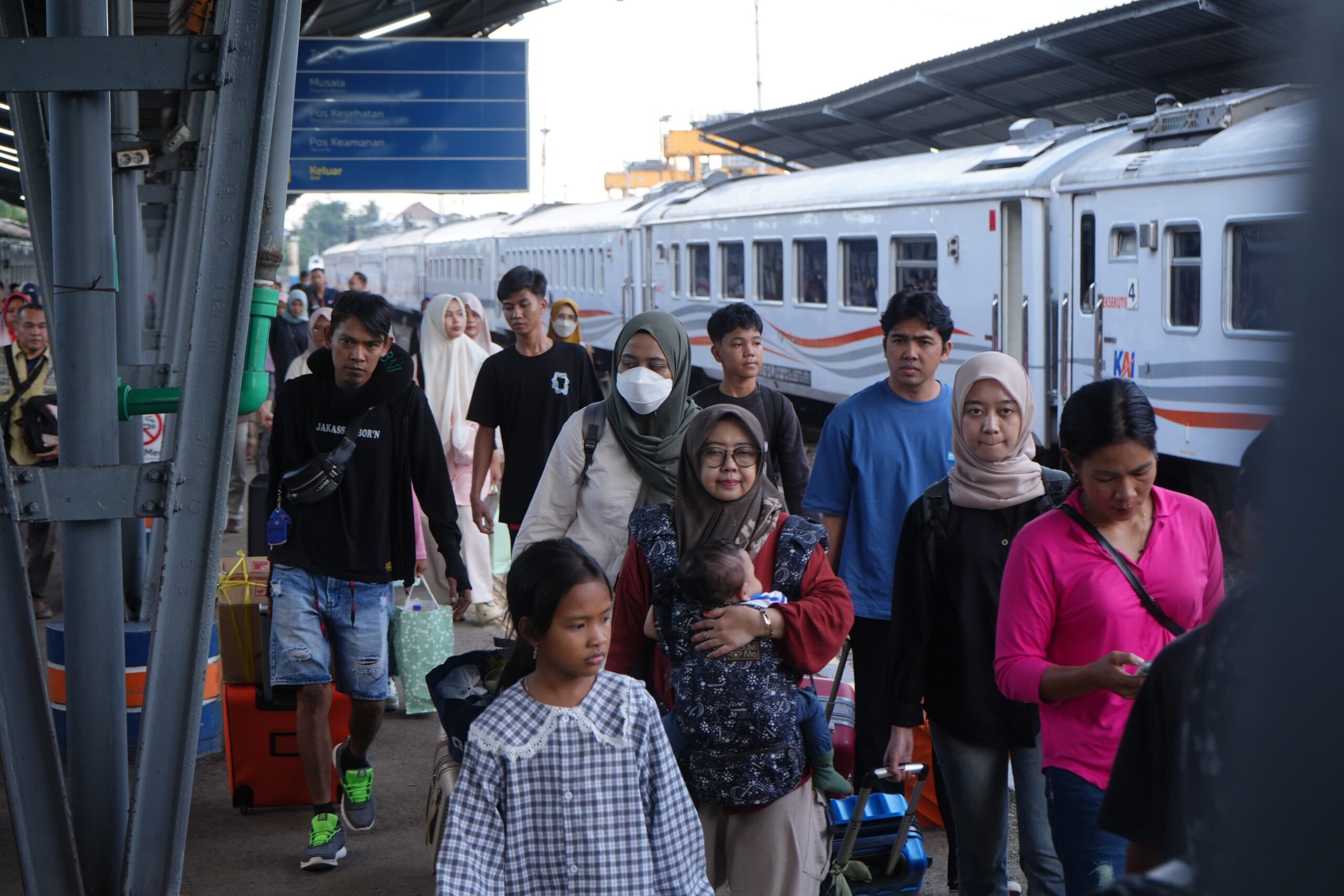 KAI Divre III Palembang Imbau Kepatuhan Aturan Foto dan Video di Stasiun